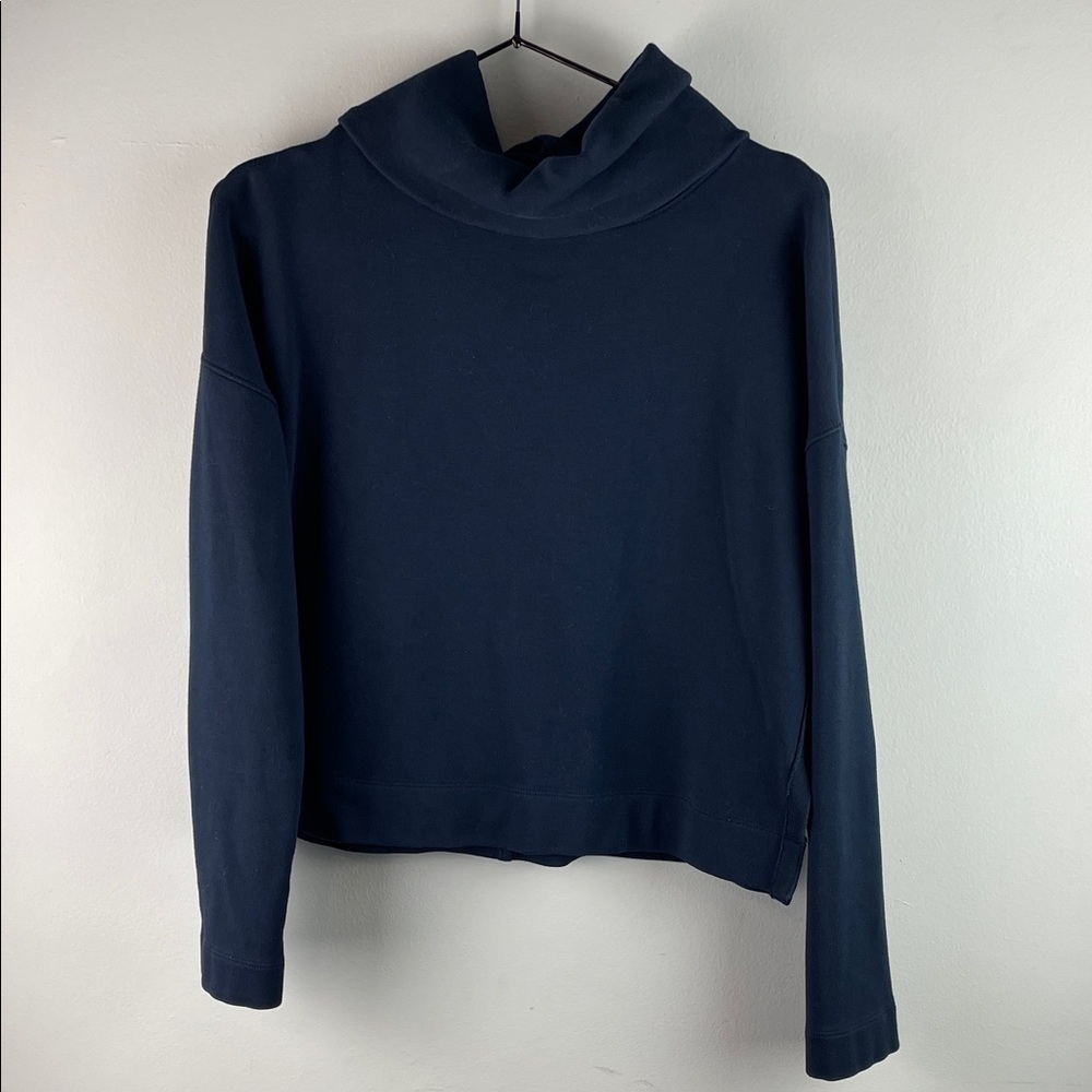 AYR Navy Blue Long Sleeve Turtleneck Size S